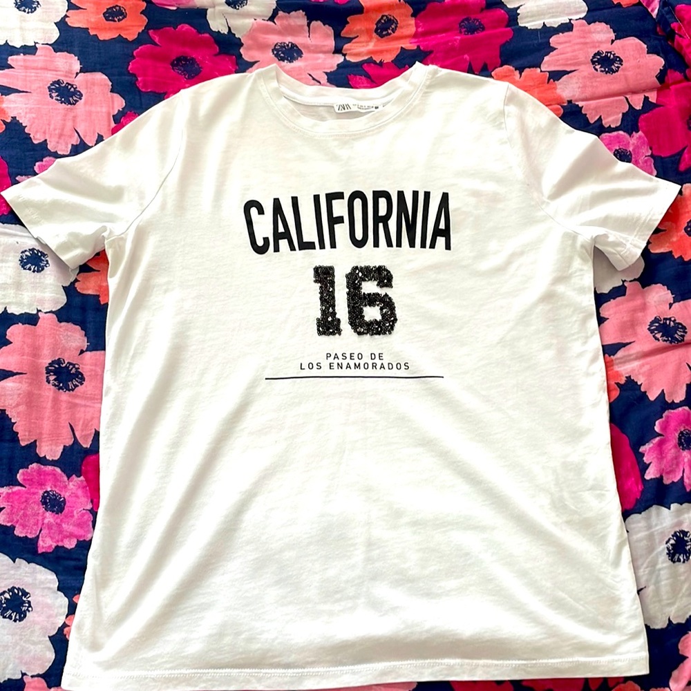 ZARA CALIFORNIA TEXT T-SHIRT